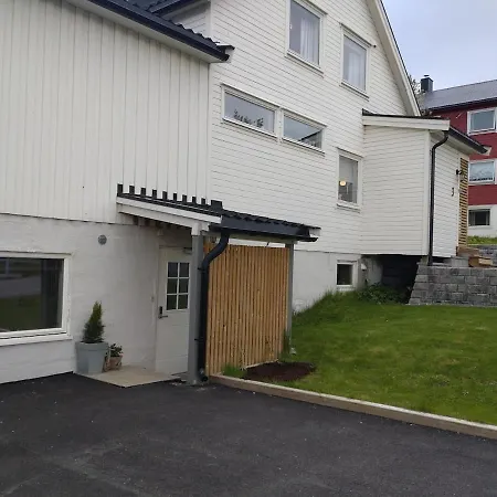 Arctic Retreat - Two Separate Bedroom Apartment Tromso Exterior photo
