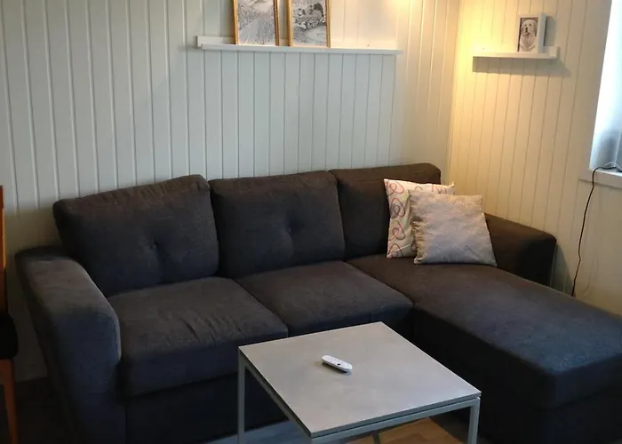 Arctic Retreat - Two Separate Bedroom Apartment