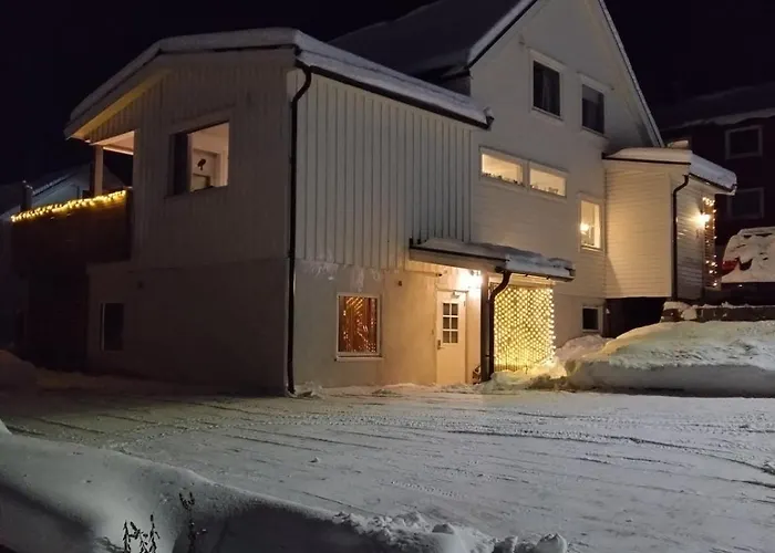 Arctic Retreat - Two Separate Bedroom Apartment
